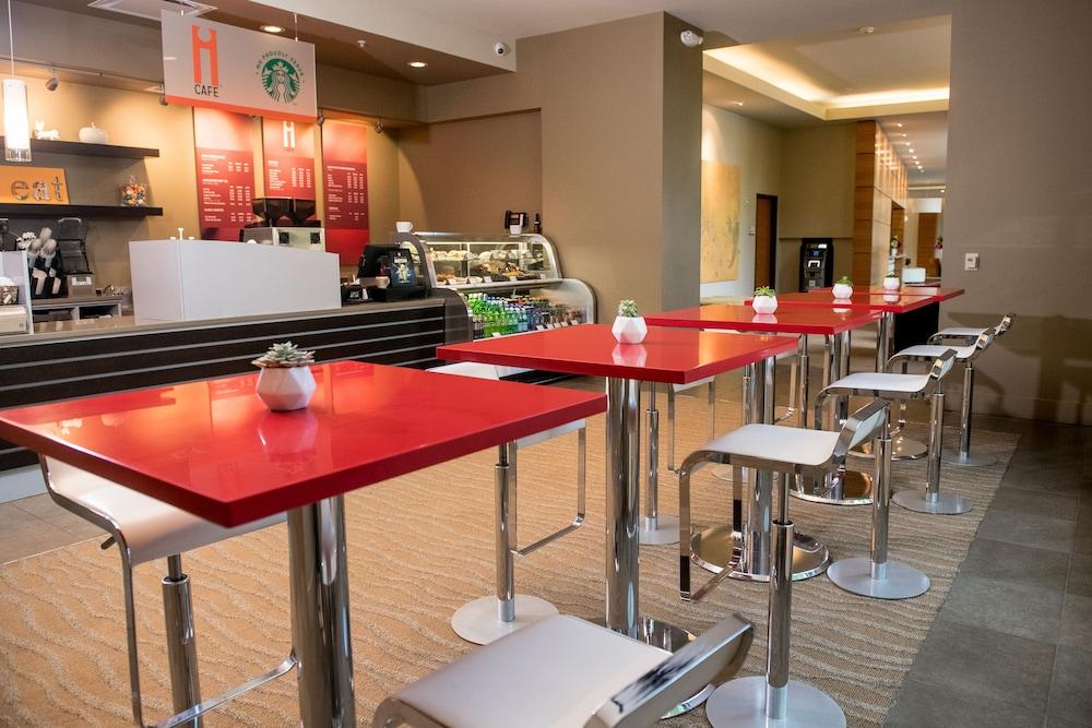 I Hotel And Illinois Conference Center - Σαμπέιν Εξωτερικό φωτογραφία
