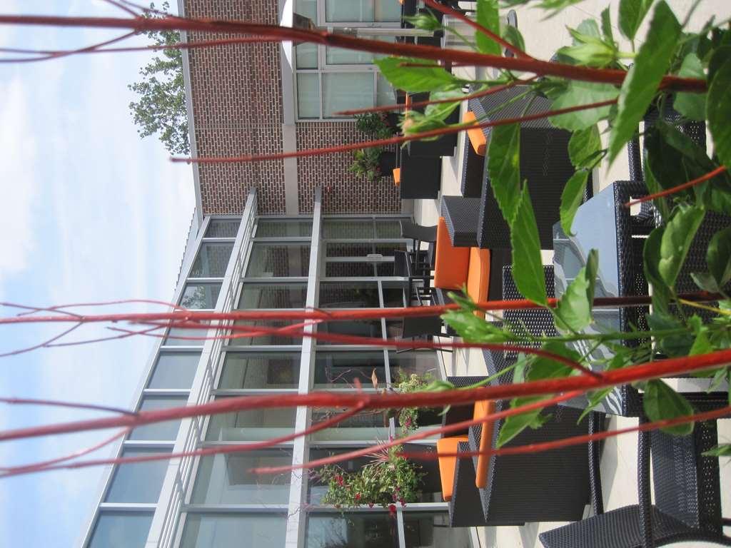 I Hotel And Illinois Conference Center - Σαμπέιν Ανέσεις φωτογραφία