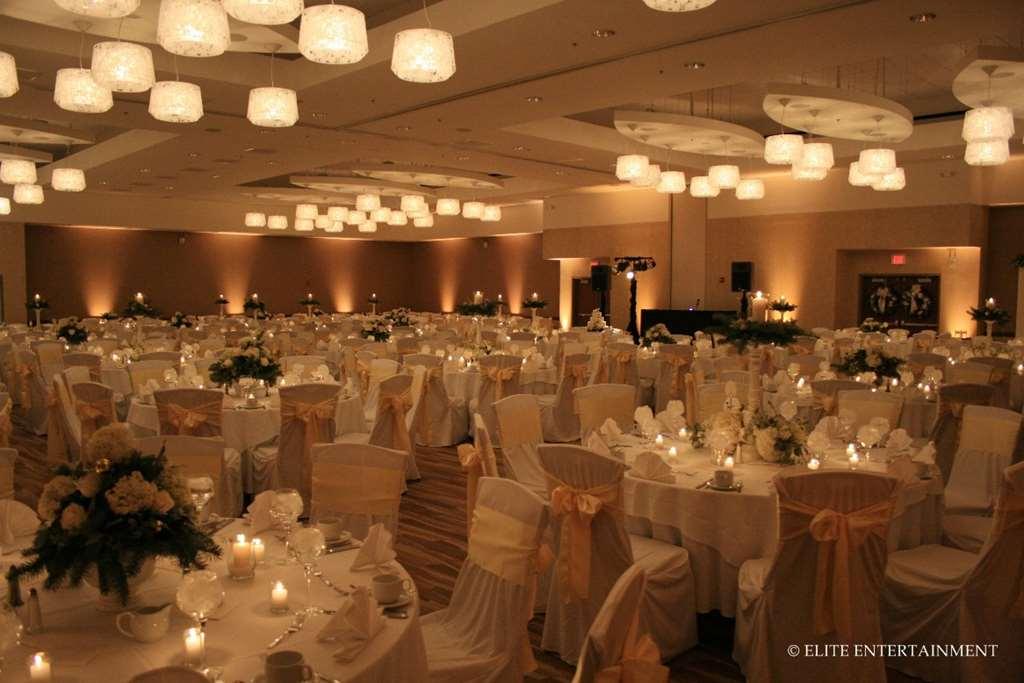 I Hotel And Illinois Conference Center - Σαμπέιν Ανέσεις φωτογραφία